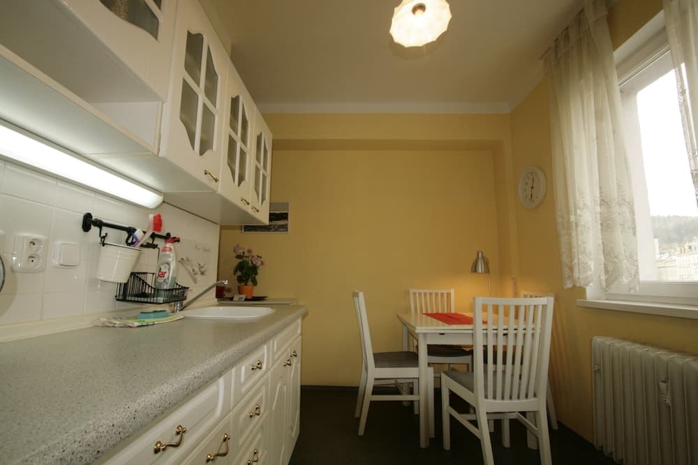 Apartment No. 7 Horova 8