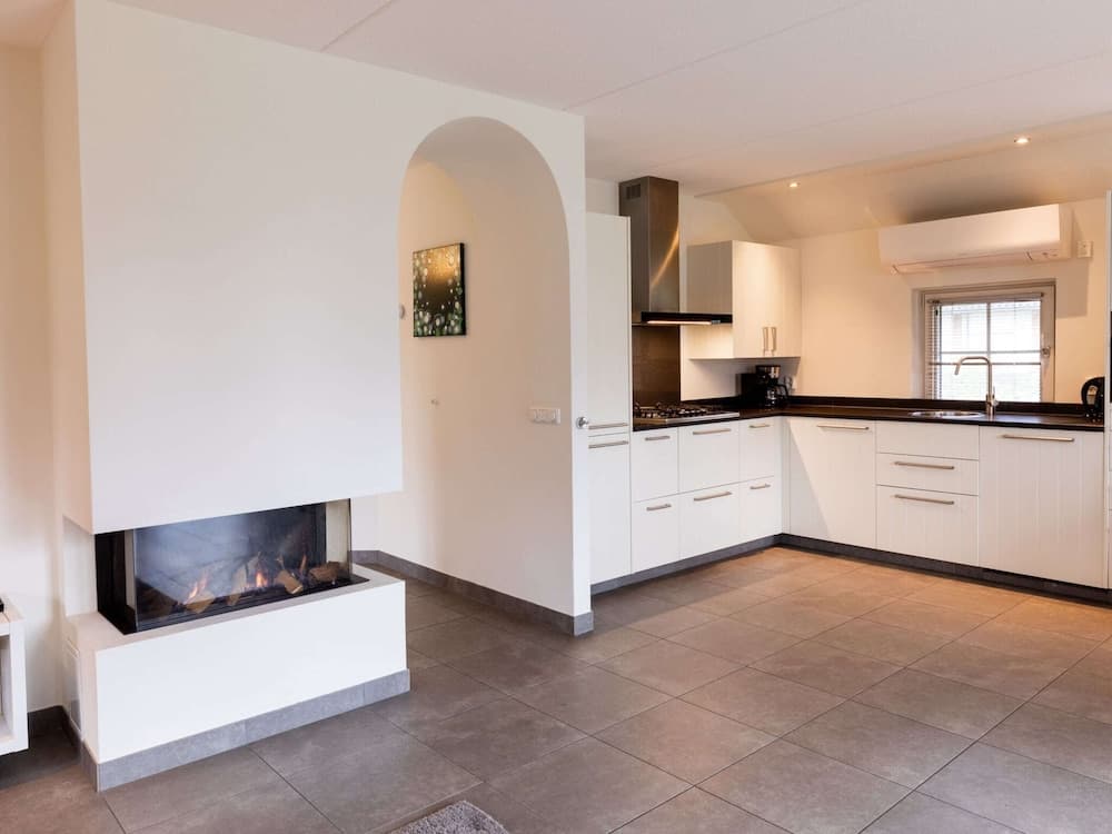 Family Villa + Sauna & Sunroom