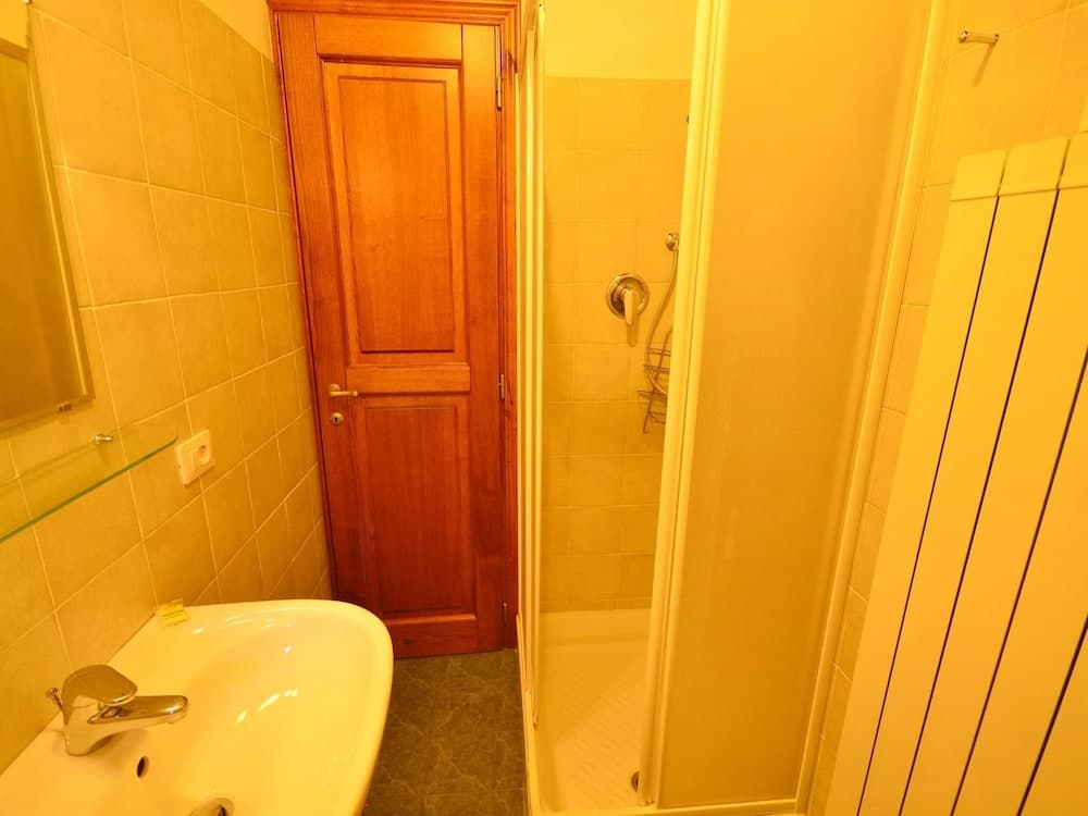 Scenic Apartment With Pool