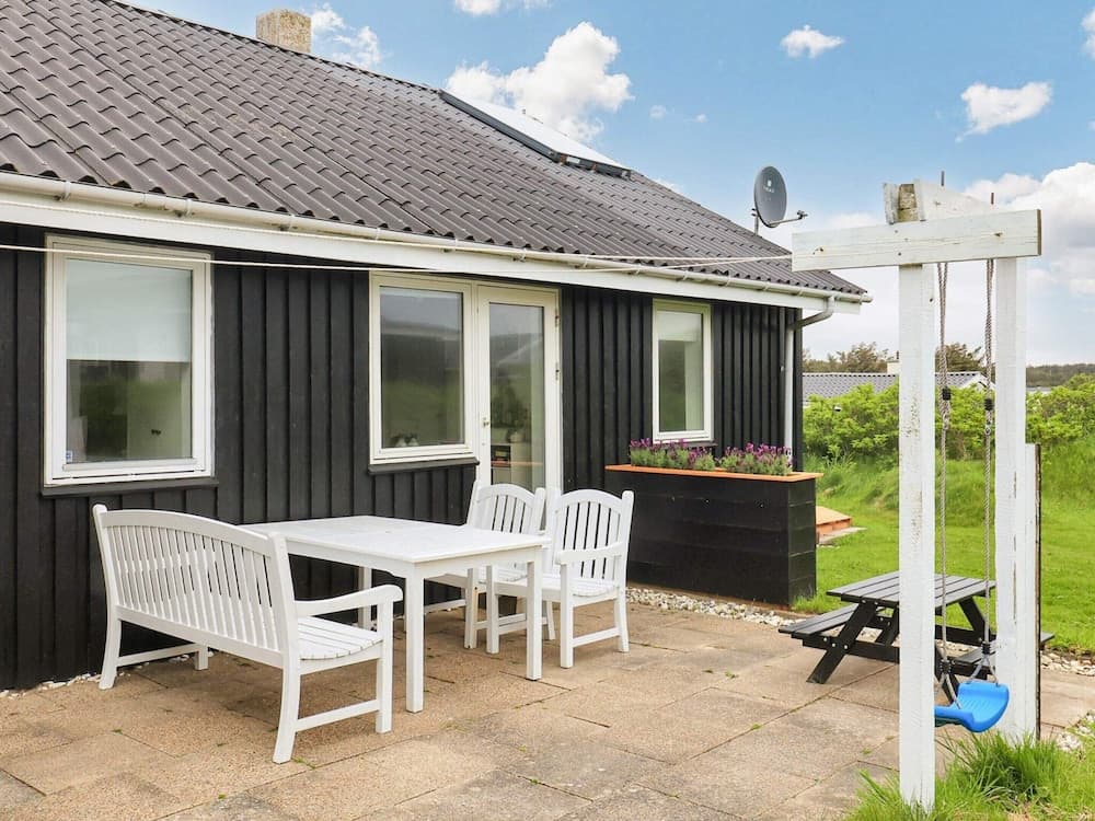 6 Person Holiday Home in Lokken-by Traum