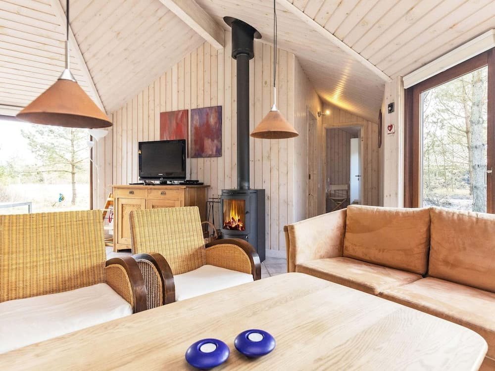 8 Person Holiday Home in Fjerritslev-by Traum