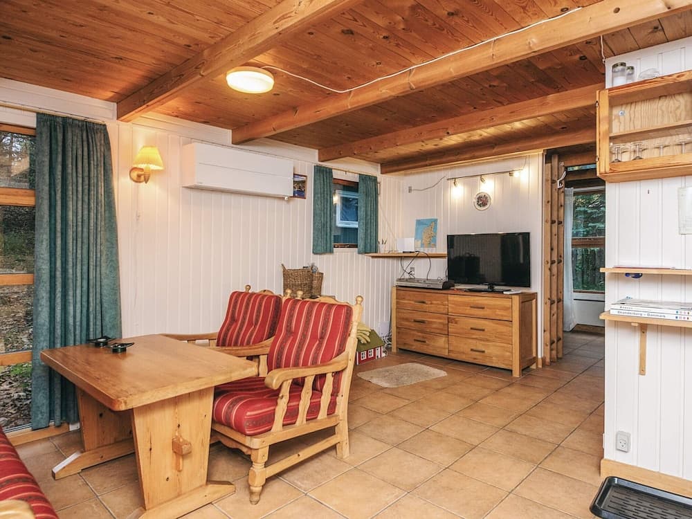 7 Person Holiday Home in Kolind-by Traum