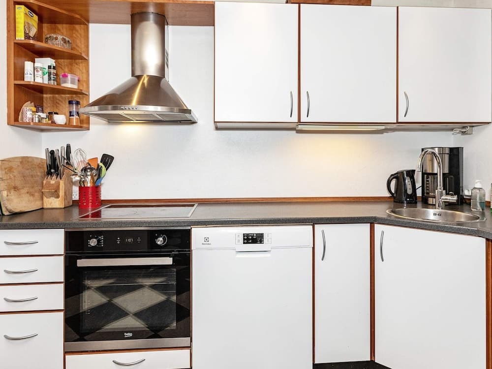 19 Person Holiday Home in Logstor-by Traum