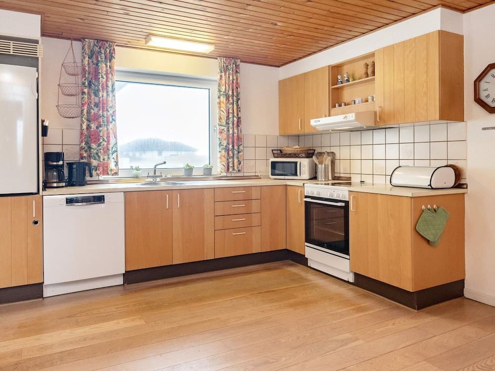 8 Person Holiday Home in Frostrup