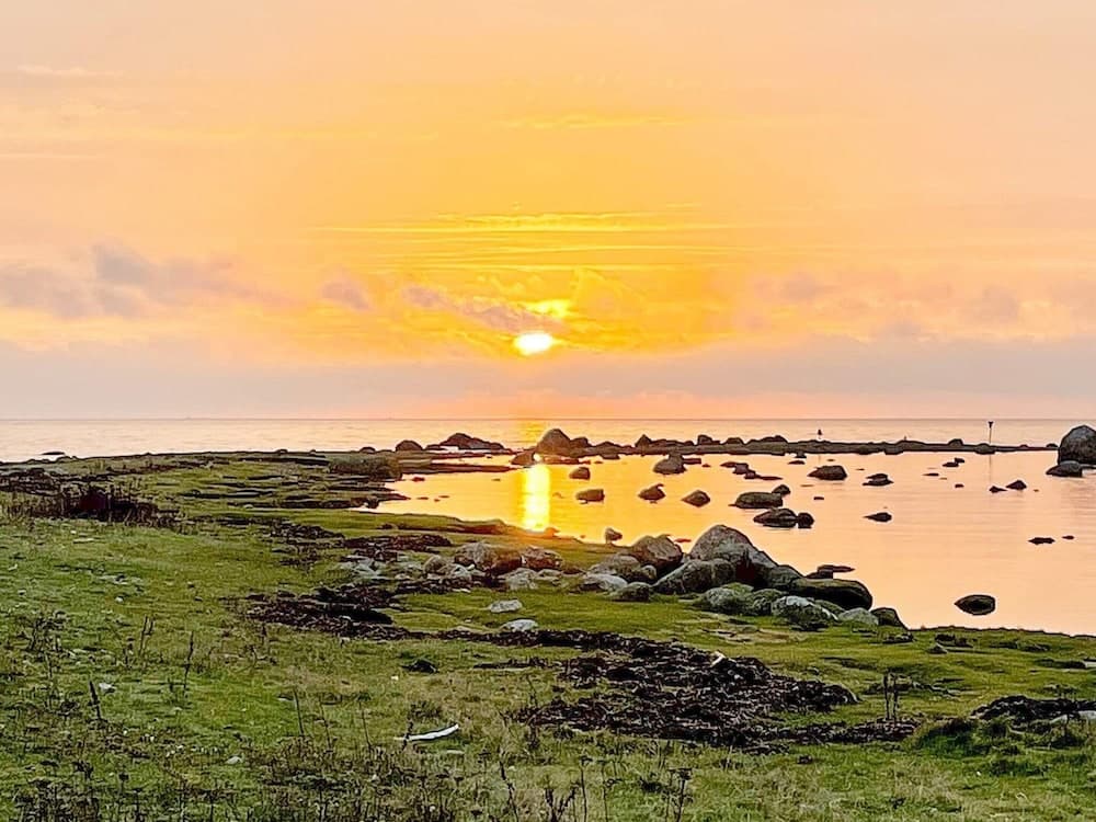 8 Person Holiday Home in Tvaaker-by Traum