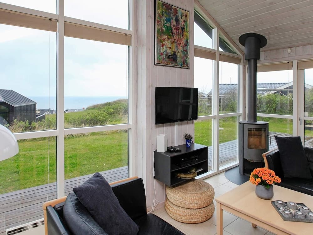 6 Person Holiday Home in Hjorring-by Traum