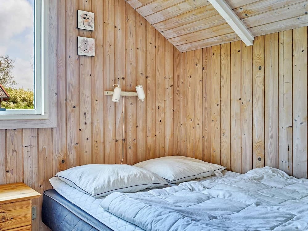 6 Person Holiday Home in Hemmet