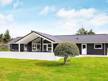 Swanky Holiday Home in Blåvand With Whirlpool