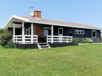 6 Person Holiday Home in Juelsminde