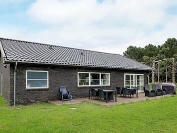 6 Person Holiday Home in Rodby