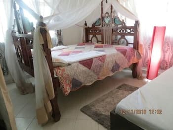 Villa Tuffah 3 Minutes Walk to the Beach