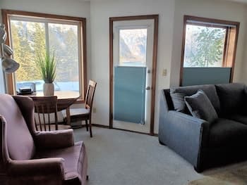 Pearson's Pond Luxury Suites