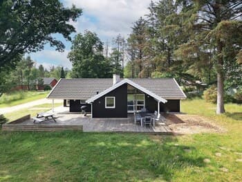 6 Person Holiday Home in Oksbol