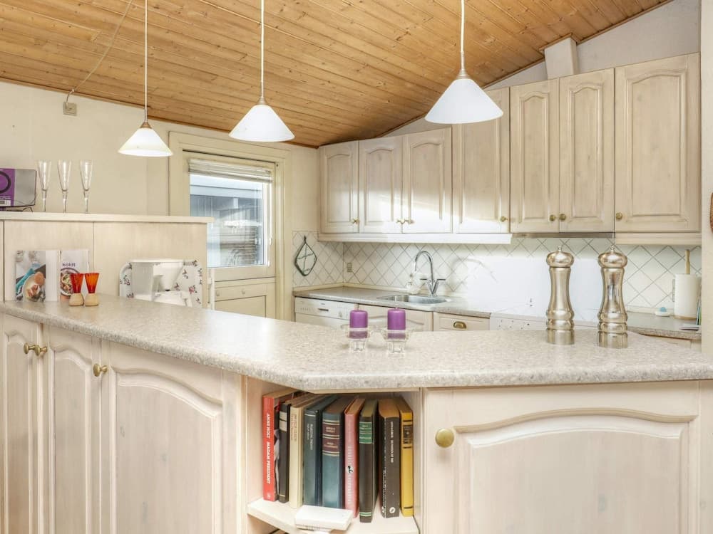 8 Person Holiday Home in Vaeggerlose