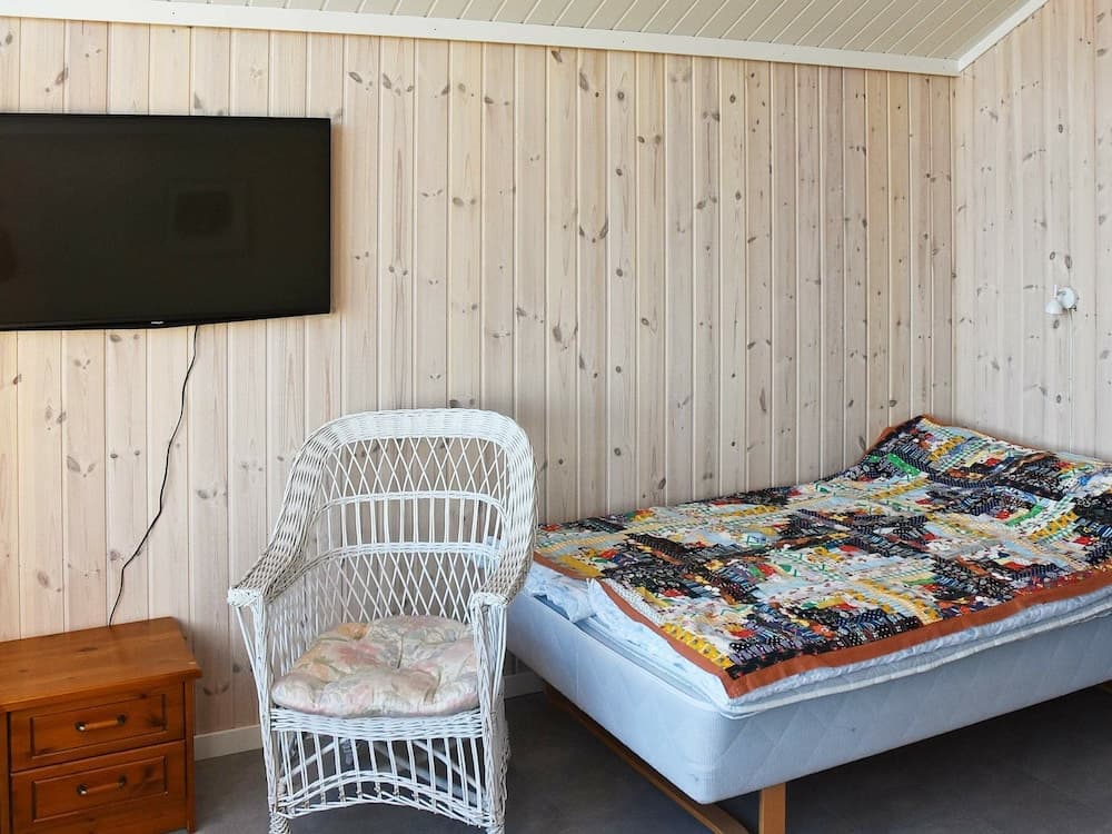 6 Person Holiday Home in Blaksæter