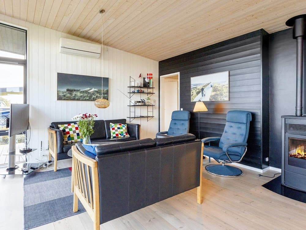 Simplistic Holiday Home in LÃ¸gstrup near Sea