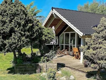 Picturesque Holiday Home in Hovedstaden With Sauna