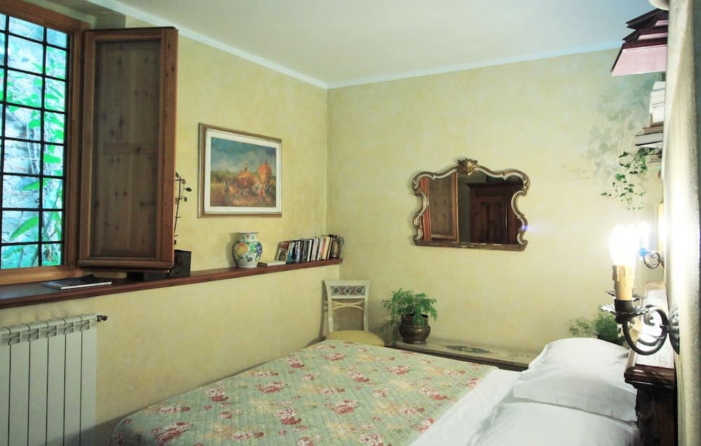 Mirra Fine Studio in quiet Residence with Garden and Rooftop