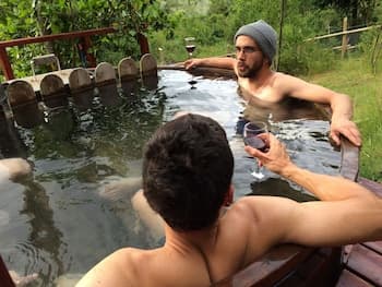 Cabana Hualle con hot tub Exclusivo Cerca de Termas y Lago