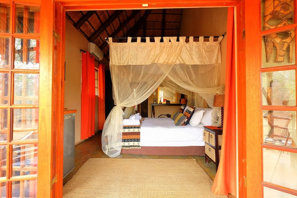 Lovely Holiday Home Bordering Kruger National Park