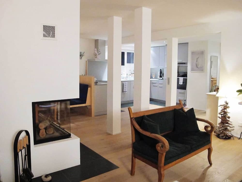 Luxurious And Beautifully Designed Apartment In Saint Moritz - Lets get Cosy