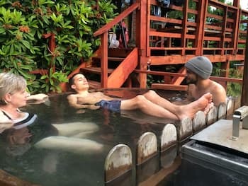 Loft Canelo - con hot tub Exclusivo, Cercano a Termas y Lago