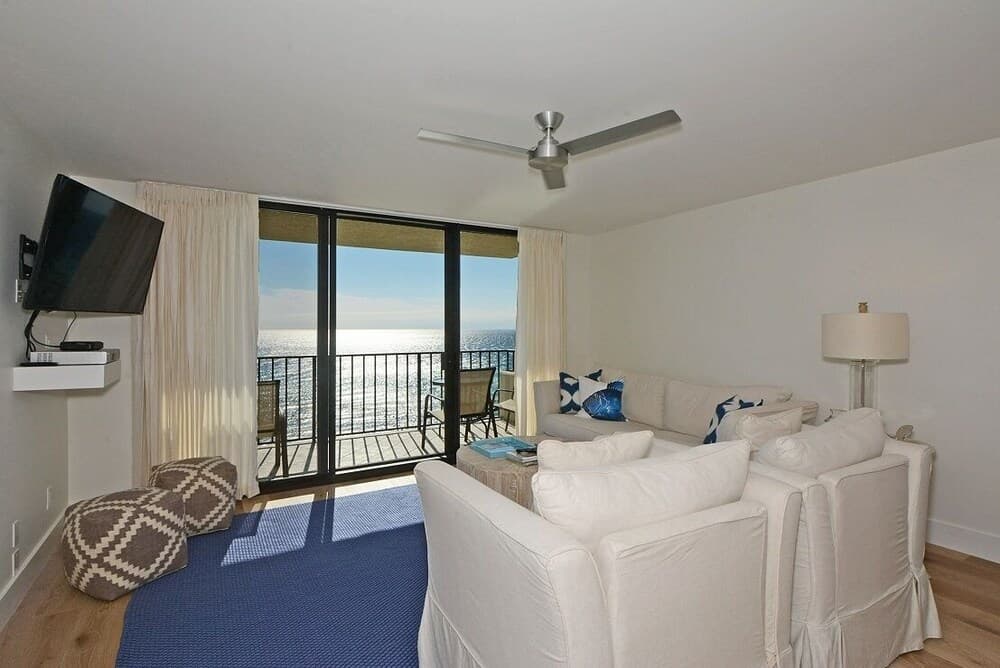 One Seagrove Place Unit 906 2 Bedroom Condo by Redawning