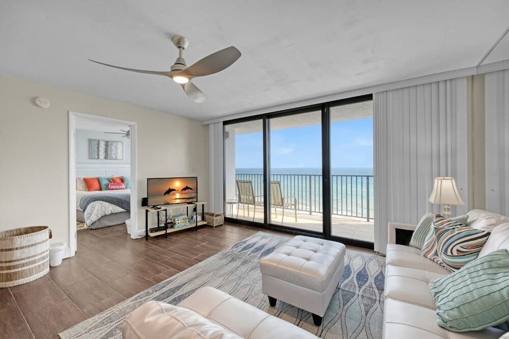One Seagrove Place Unit 1005 2 Bedroom Condo by Redawning