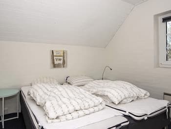 Luxurious Cabin With Pool in Ringkøbing