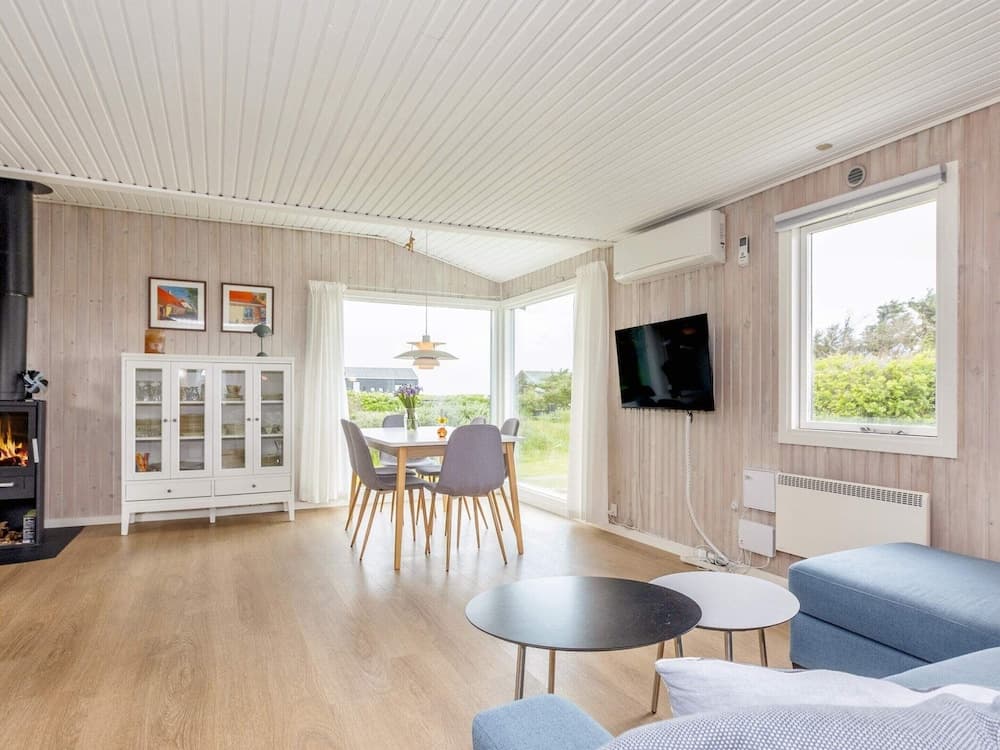 5 Person Holiday Home in Lokken-by Traum