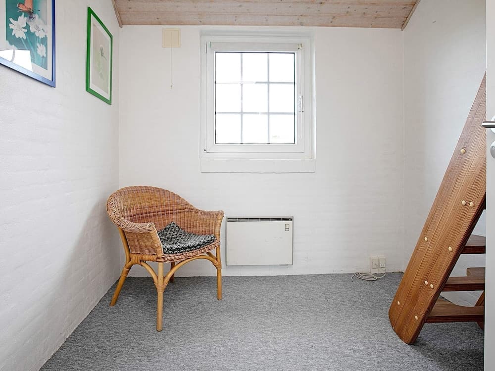 Classic Holiday Home in Ringkobing With Swimming Pool