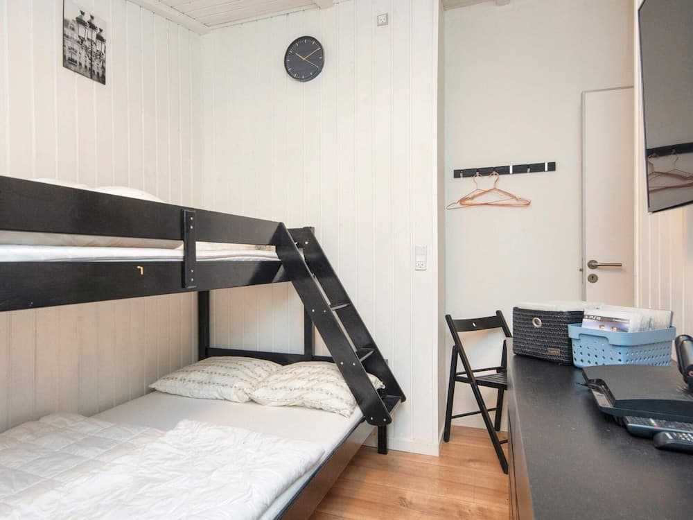 Refined Holiday Home in Glesborg near Sea