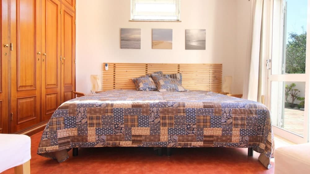 Villa in Lagos With Private Pool