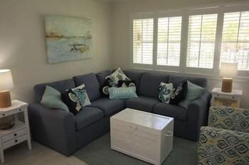 Summer Breeze 12 2 Bedroom Condo by Redawning