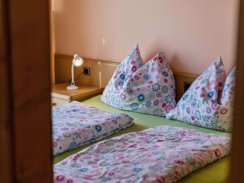 Spacious Apartment in Mittersill near Ski Area