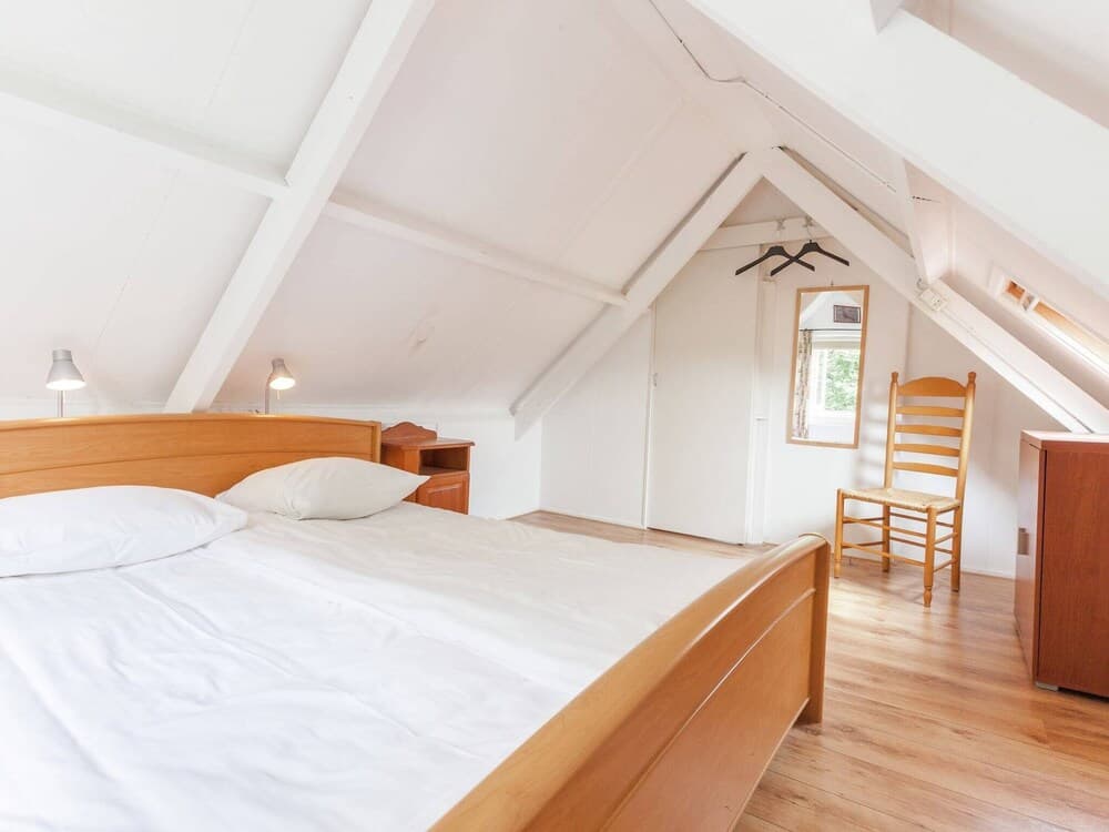 Cozy Holiday Home near Forest in Baarn