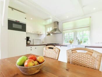 Cozy Holiday Home near Forest in Baarn