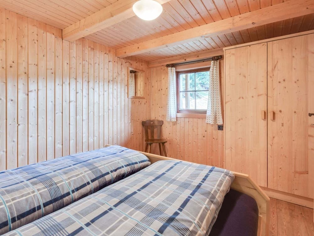 Lovely Chalet in Matrei in Osttirol With Mountain View