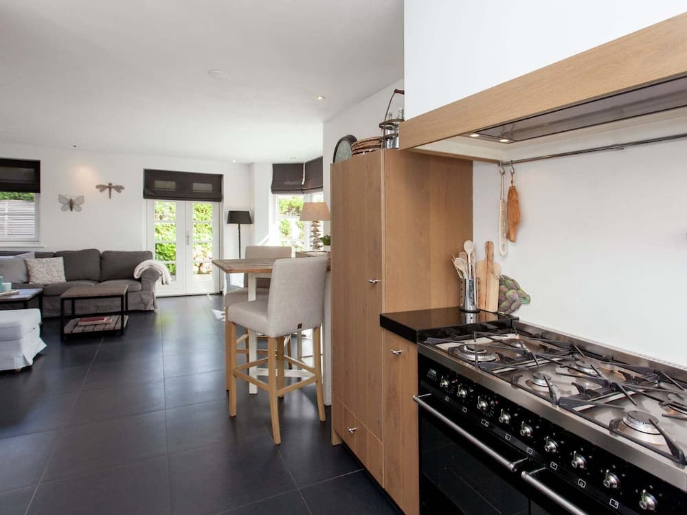 Rustic Holiday Home in Noordwijk near Dunes