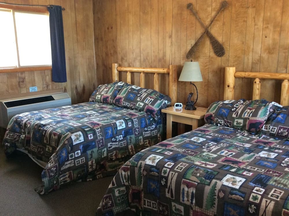 Sunshine Motel and Cabins