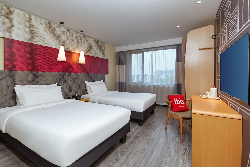 Ibis Suzhou Sanxiang Road Hotel
