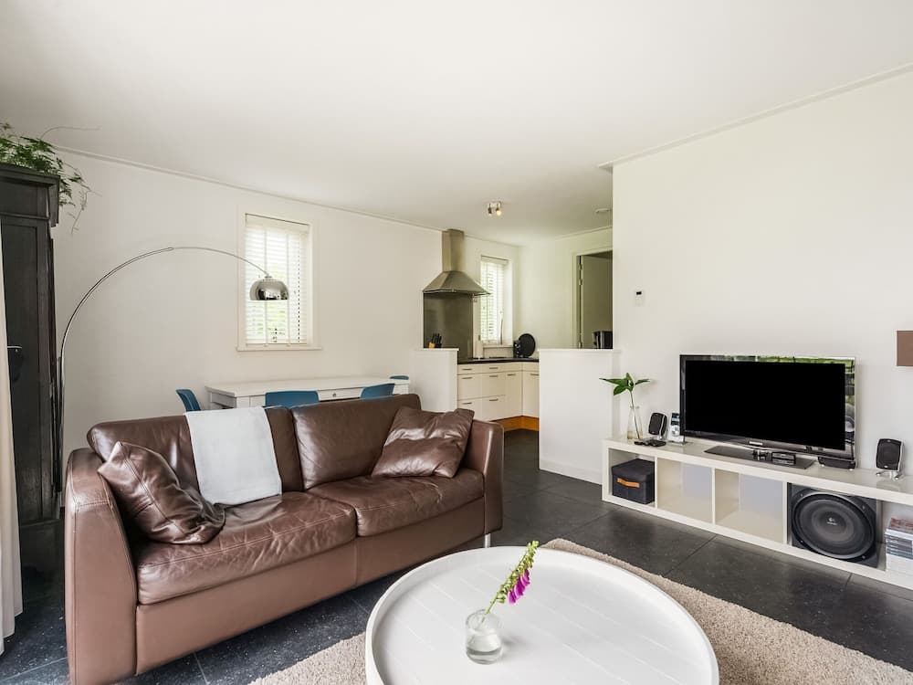 Pretty Holiday Home in Vroomshoop With Garden