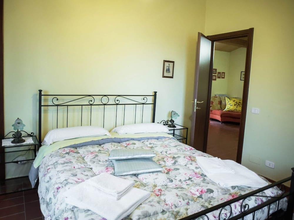 Delightful Villa in Paciano