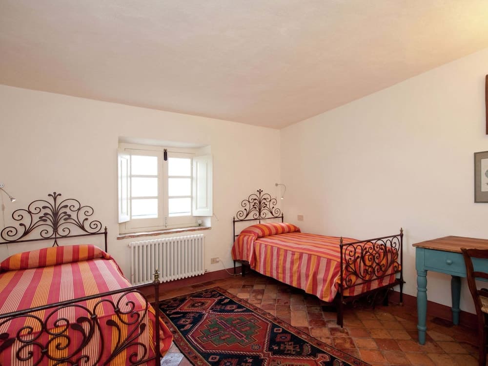 A Romantic Rocca Retreat