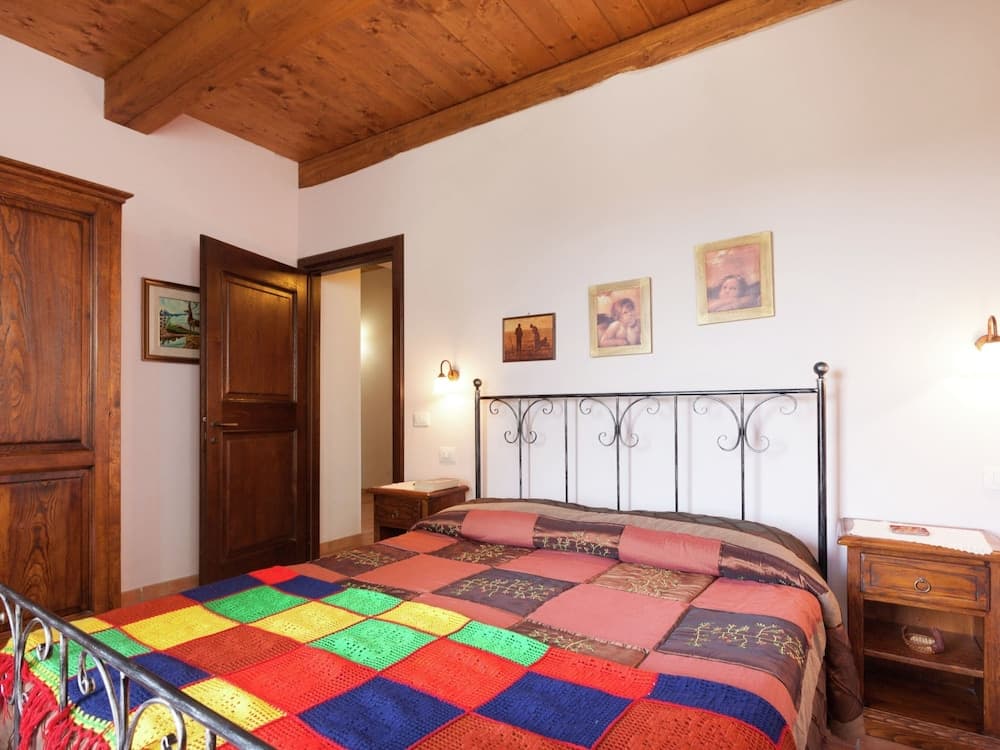 Cottage in Marche Near Ski Slopes