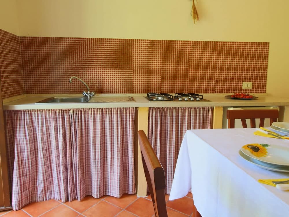 Apartment in Marche With Pool Access