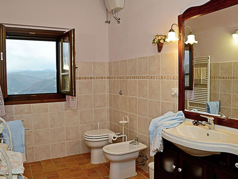 Cottage in Marche With Pool and Forest Views