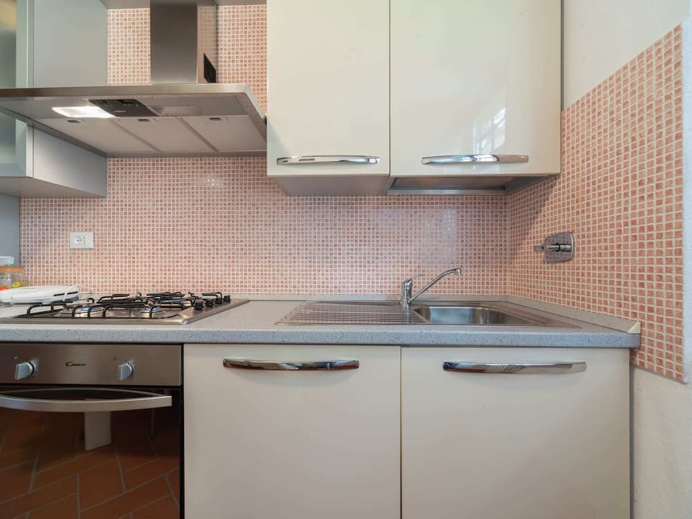 Escape in Rosignano Hills