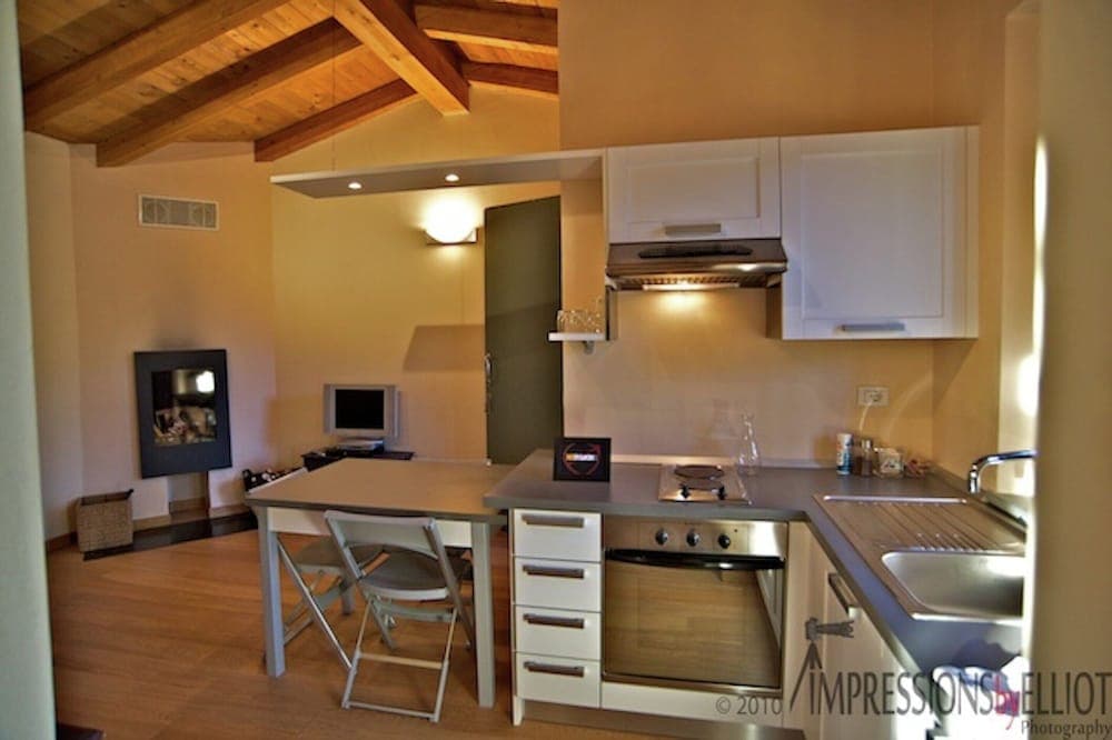 Holiday Home in Imola With Forest & Pool