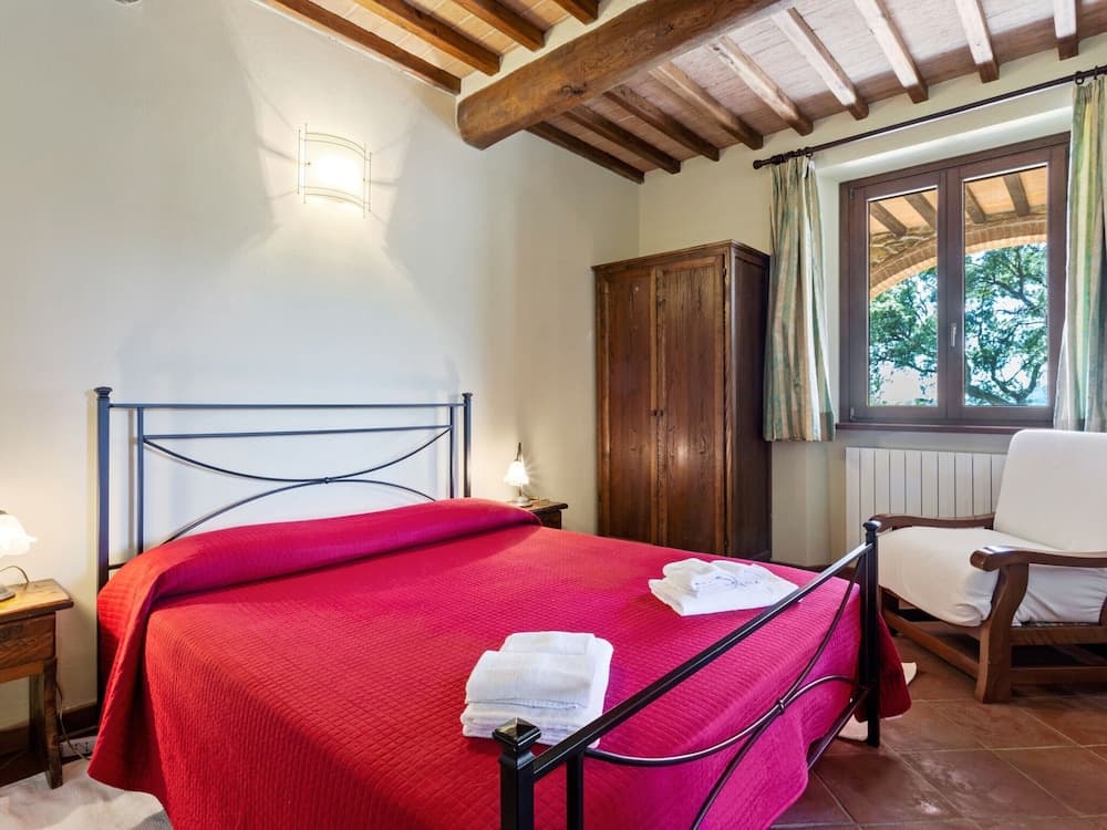 Farmhouse in Suvereto With Sea Views